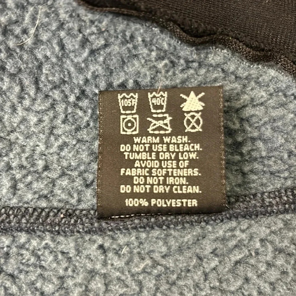 Aigle Polartec Full Zip Fleece Jacket Size Medium - Picture 8 of 10